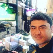  ,   Azizjon, 33 ,   ,   