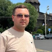  ,  Arman, 38