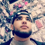  ,  Maga, 22