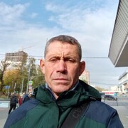  ,   Leonid, 52 ,   ,   