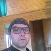  ,   Sasha, 40 ,  