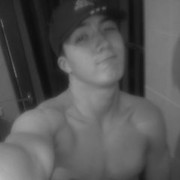  ,   Bobo, 33 ,  