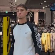  ,  Martin, 24