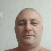  ,   David, 43 ,   ,   