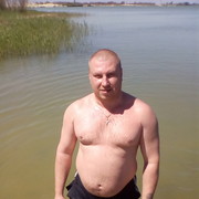  ,   Sasha, 45 ,   