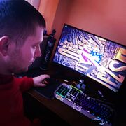  ,  Jora, 28