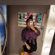  , 