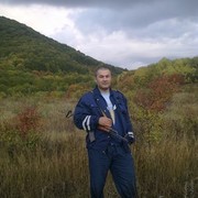  ,   David, 44 ,   ,   , c 