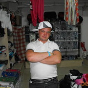  ,   Dima, 40 ,  