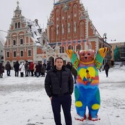  ,   Alex, 40 ,   ,   , c , 