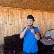  ,  Ali, 20