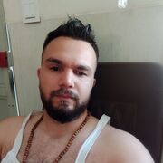  Basseterre,  Ehsan, 28