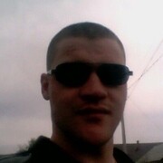  ,  Anton, 33