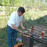  ,   Leon, 49 ,   