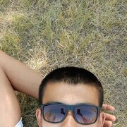  ,  Arman, 35