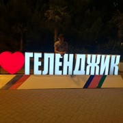  ,   Parviz, 33 ,   ,   , c 