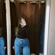  ,   Angelina, 25 ,   ,   