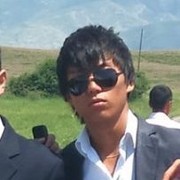  ,   Uli, 34 ,   