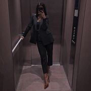  ,   Mila, 40 ,   ,   