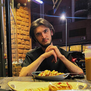  ,  Sardor, 24
