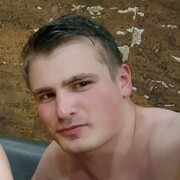  ,  Maxim, 30