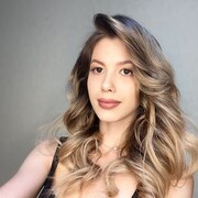  , 