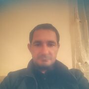  ,   Levon, 43 ,   ,   