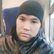  ,  Alixan, 26