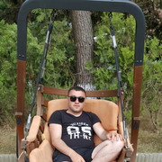  ,   Arman, 32 ,   ,   , c 