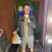  Ansan,   Vitalii, 33 ,   ,   , c 