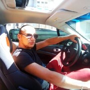  ,   Petro, 32 ,   ,   , c 