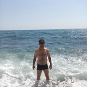  -,   Akbar, 44 ,   ,   