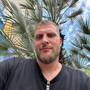  ,   El Stasino, 28 ,   ,   