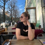  ,   Katerina, 21 ,  
