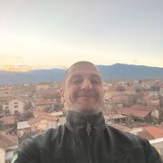  ,  Lubomir, 41