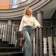  ,   Tatiana, 52 ,   c 
