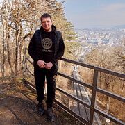 ,  Valera, 28