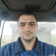  ,   Sergei, 38 ,   c 
