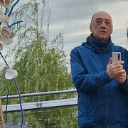  ,   Damir, 54 ,   c 
