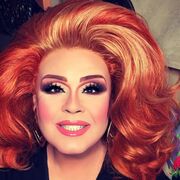 Элла, Москва