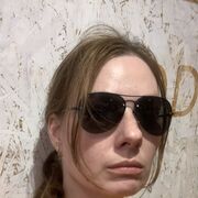  -,   Alexandra, 41 ,   ,   