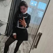  ,  Elena, 26