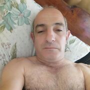  ,  Tahir, 50
