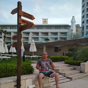  ,  Rustam, 34