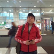  ,  Davron, 35