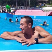  ,   Viktor, 32 ,   ,   