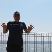  -,   Max, 44 ,  