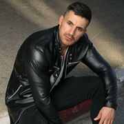  ,   Artur, 40 ,   ,   