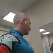  ,  Artem, 40
