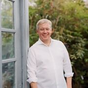  ,  Alex, 56